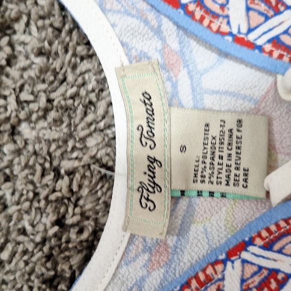 Flying Tomato cold shoulder blouse top - short sleeve - S white floral - Picture 2 of 7